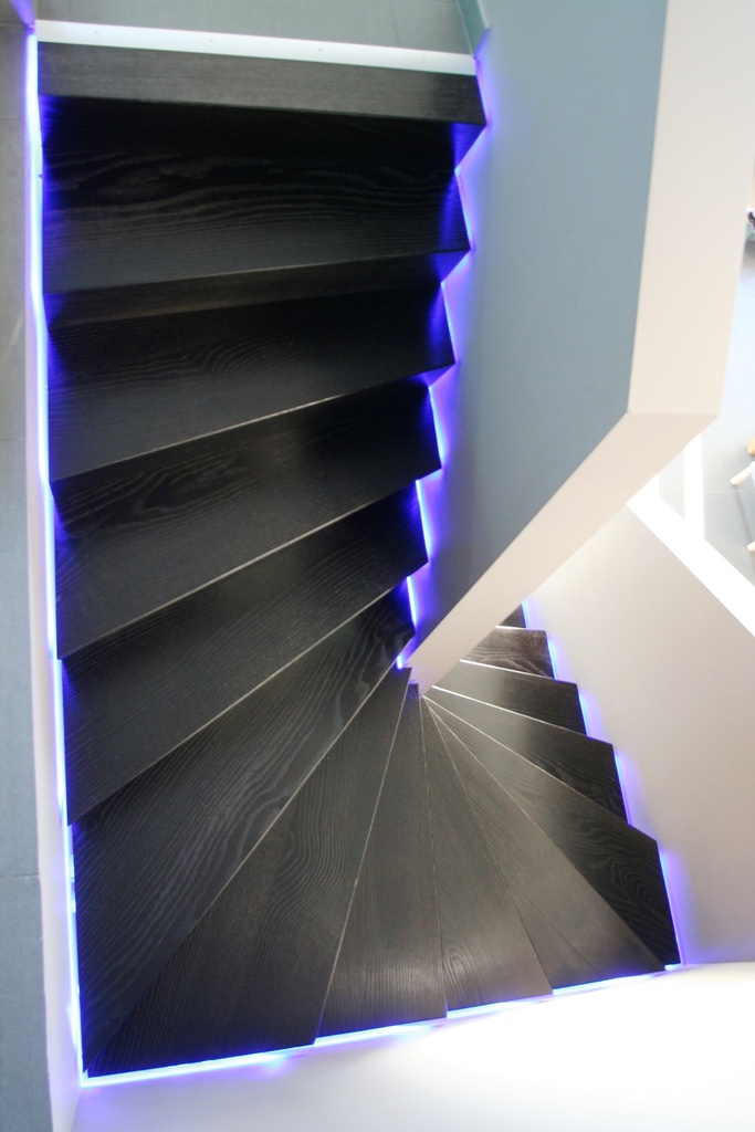 Z-Trap tussen muren (90)