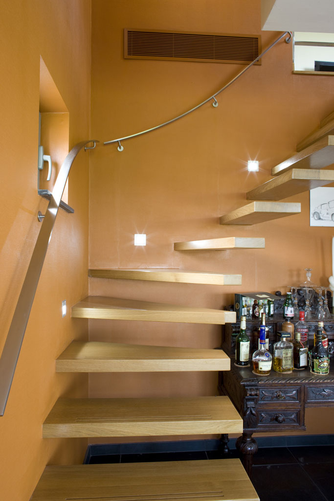 Zwevende trap voor duplex te Lauwe (61)