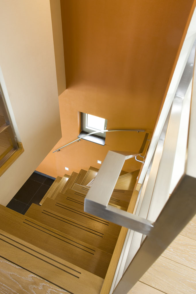 Zwevende trap voor duplex te Lauwe (61)