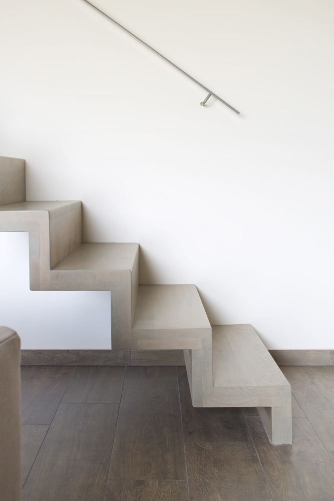 Zelfdragende bloktrap met eindbordes’ (109)