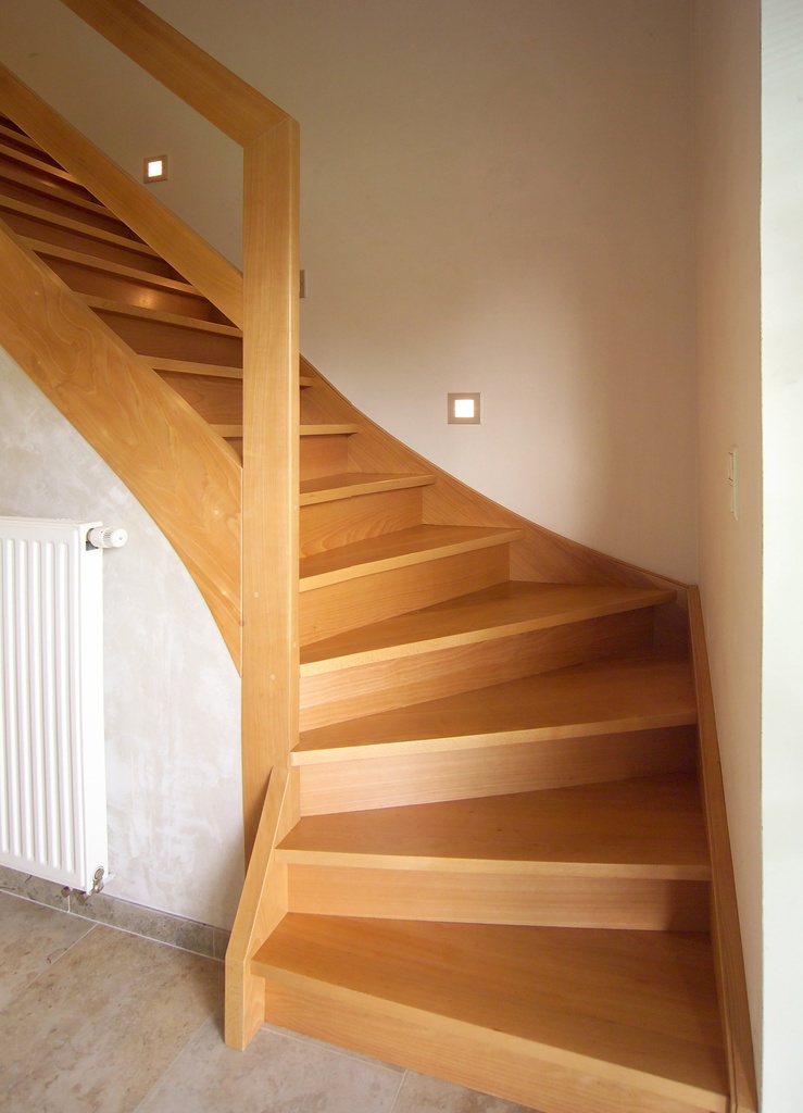 KWartdraai trap gesloten