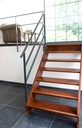 Escalier droit ouvert standard