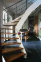 Escalier Suspendu à Garde-corps en Verre