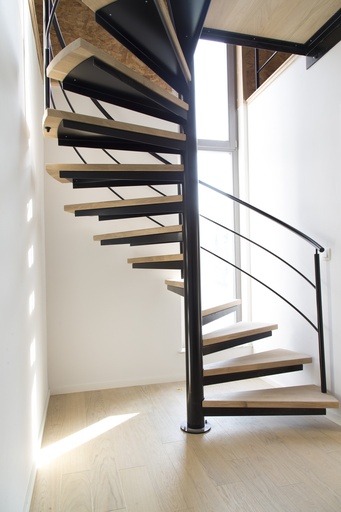 [1080] Escalier en Colimaçon sans Limon Extérieur